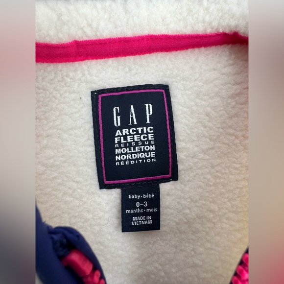 Baby Gap Arctic fleece mockneck outfit set- zip up & fleece pants. Size 0-3 mon - Picture 2 of 2